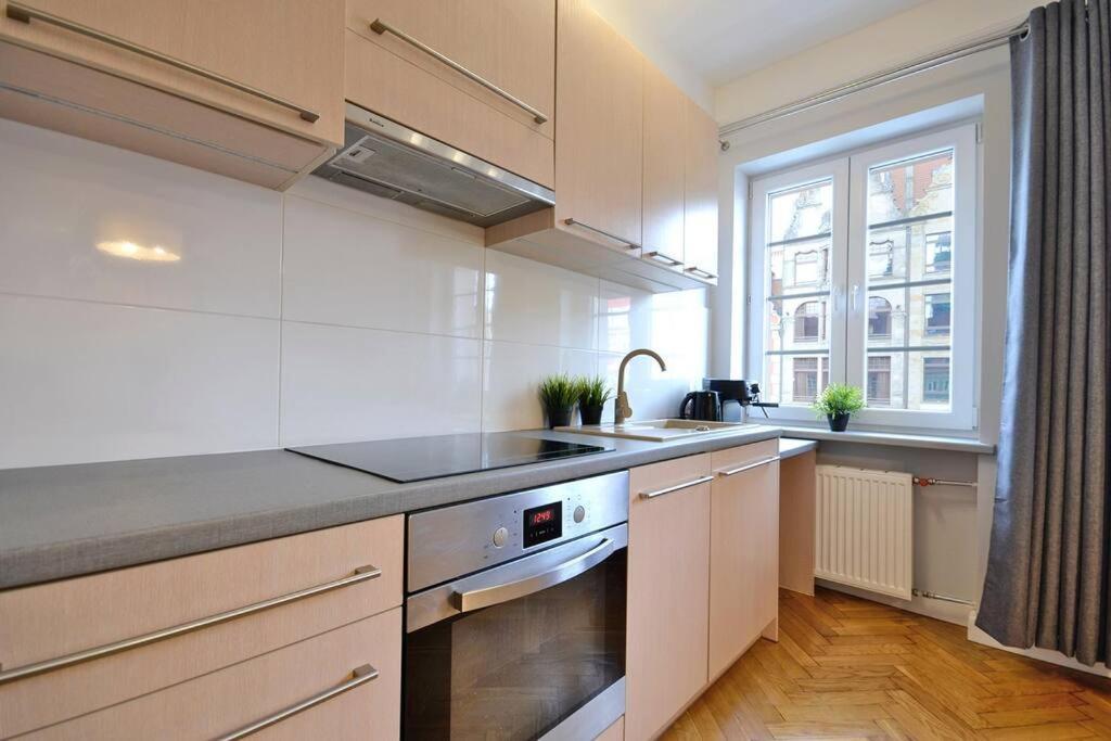 Z Apartment On Town Hall - Rynek Ratusz - 2 Rooms Wroclaw Exterior photo